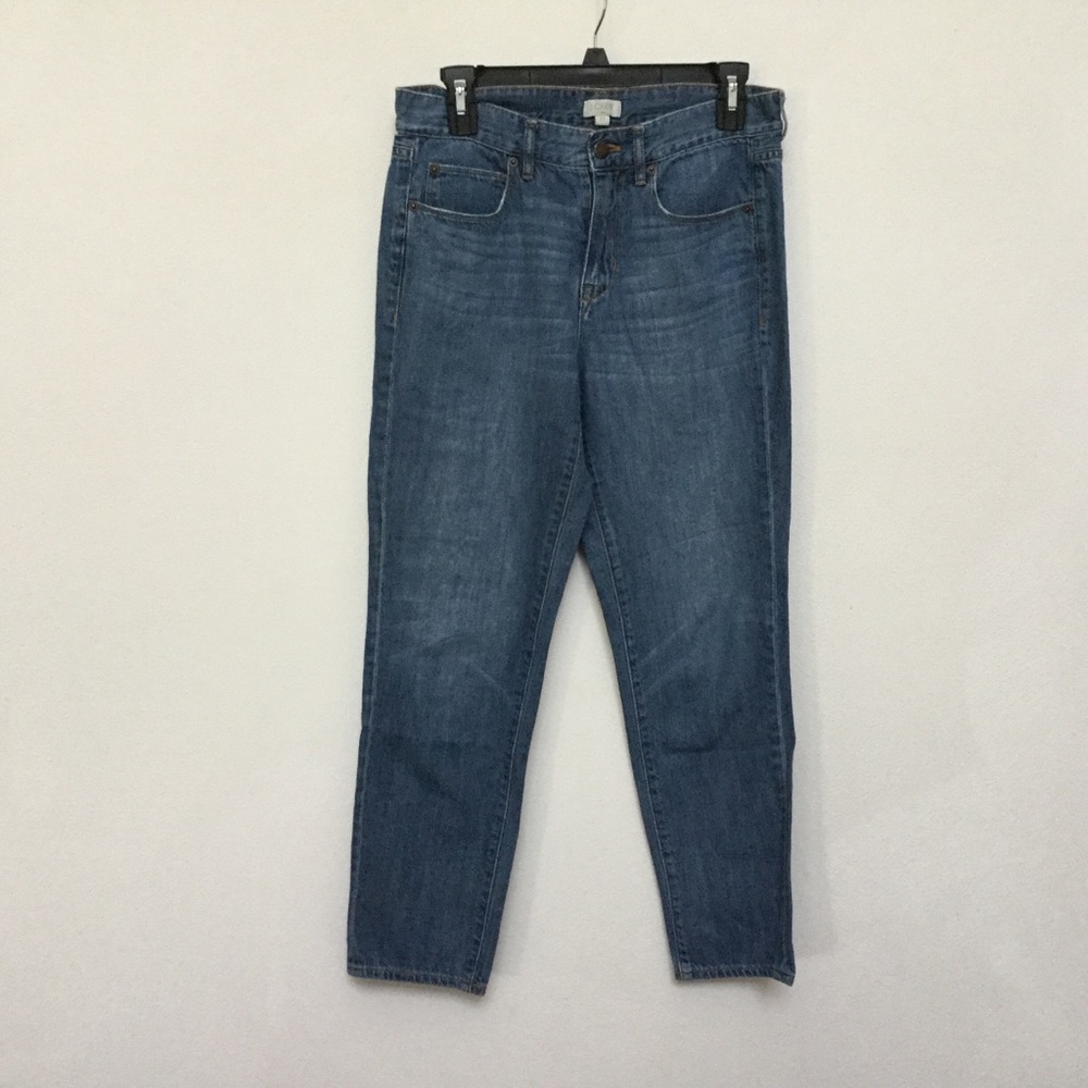 J. Crew Mid Wash Straight Leg Jean Size 27 Basic Staple Neutral Fall Winter